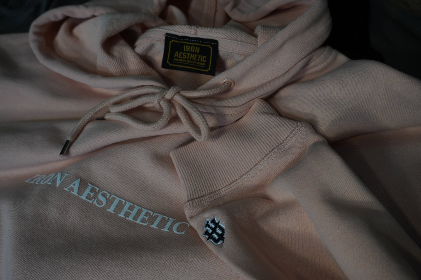 Women's crop hoodie - Iron Aesthetic